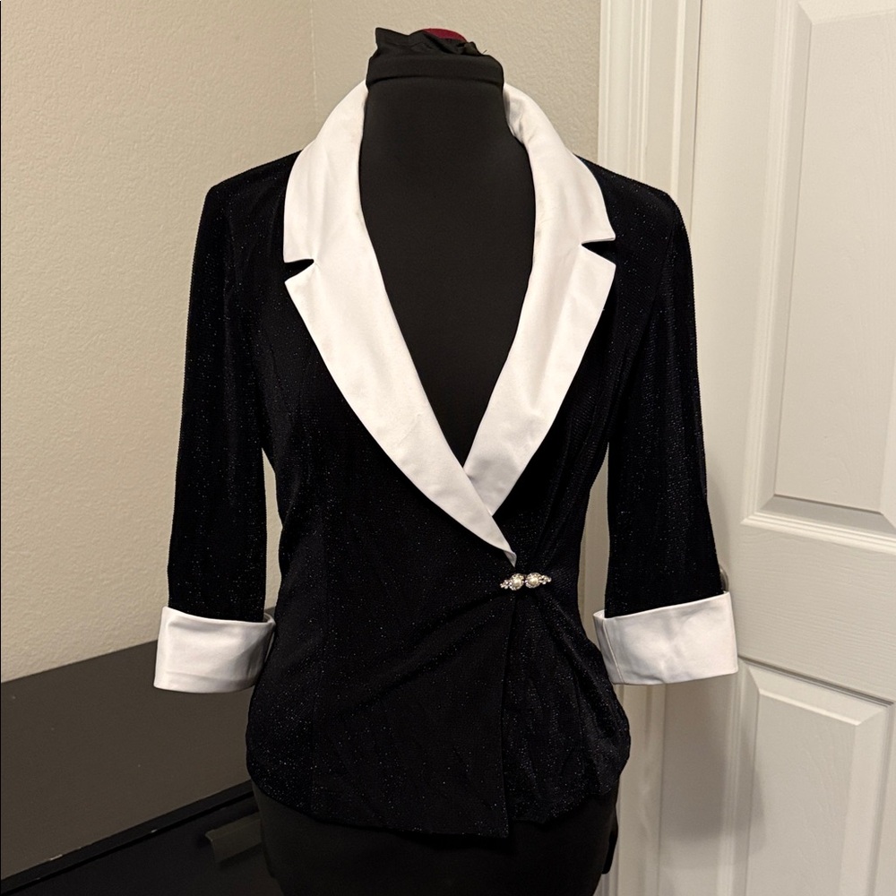 Vintage Black and White Women's Blazer